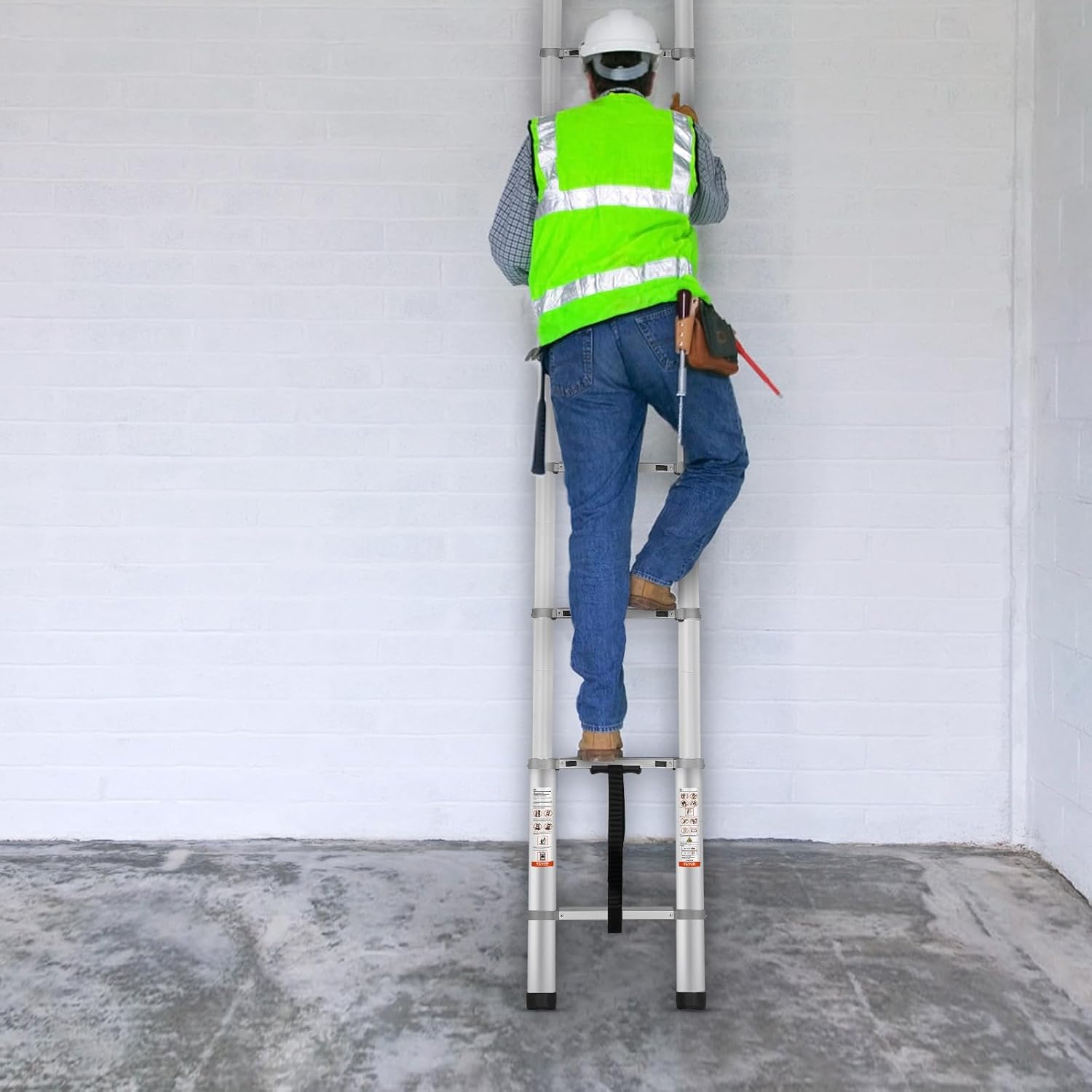 Telescopic Ladder - Max (5.6 meters) & 181 kg.